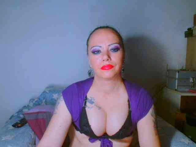 alicesensuel