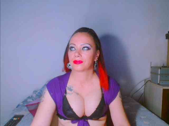 alicesensuel