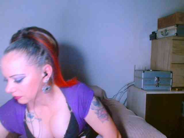 alicesensuel webcam