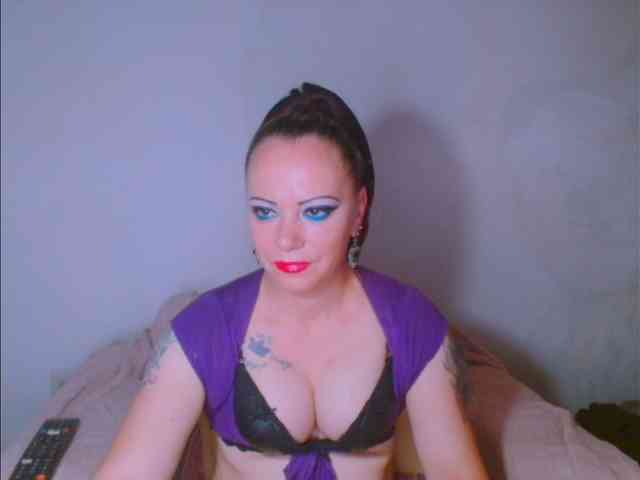 alicesensuel