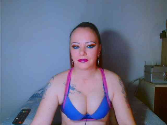 Modella: alicesensuel