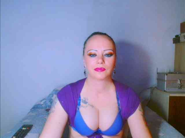 Modella: alicesensuel