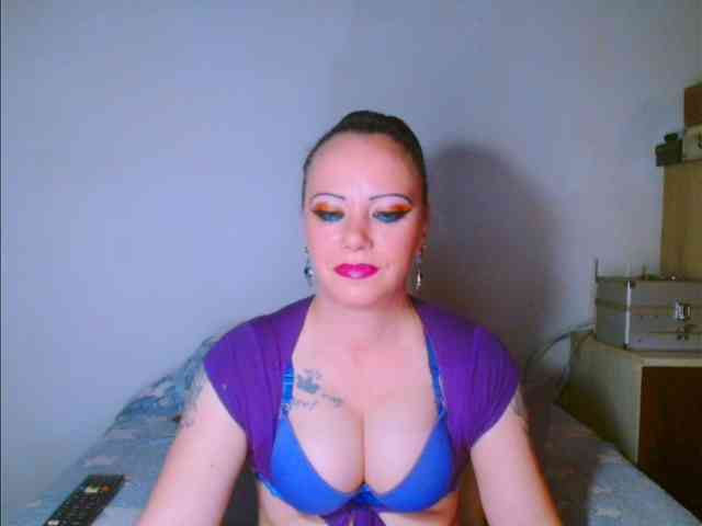 Modella: alicesensuel