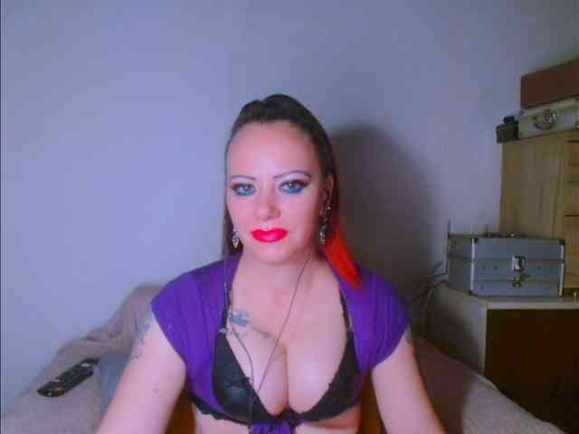 Modella: alicesensuel