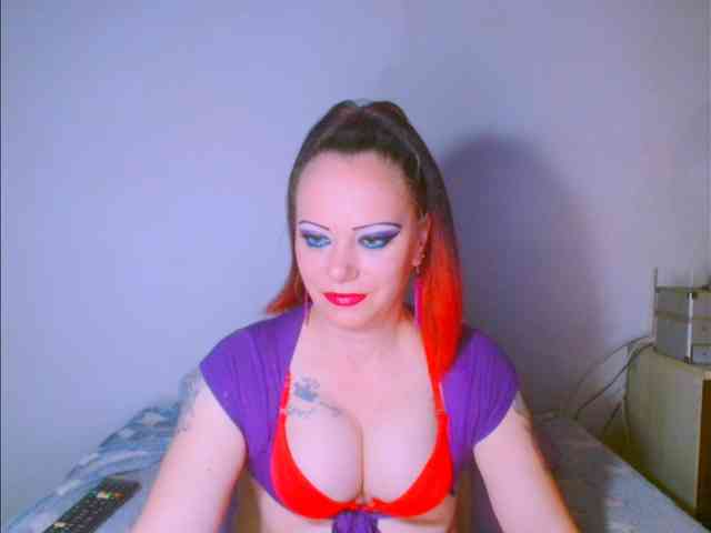 Modella: alicesensuel