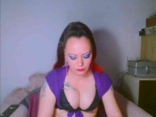 Modella: alicesensuel