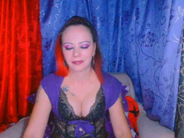alicesensuel