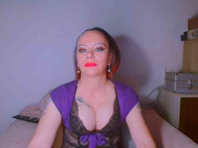 Modella: alicesensuel