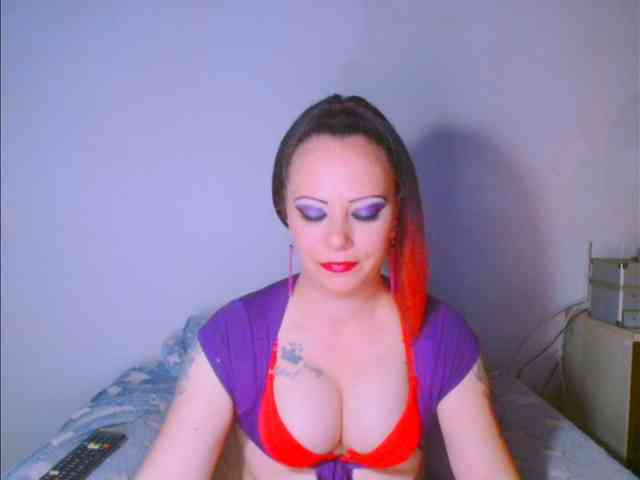Modella: alicesensuel