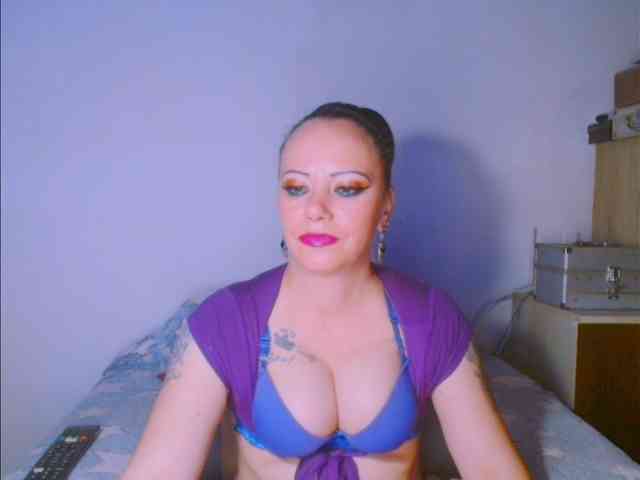 alicesensuel