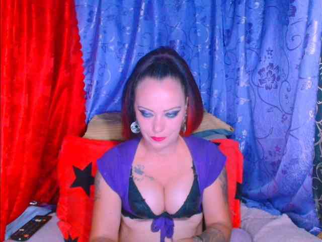 Modella: alicesensuel