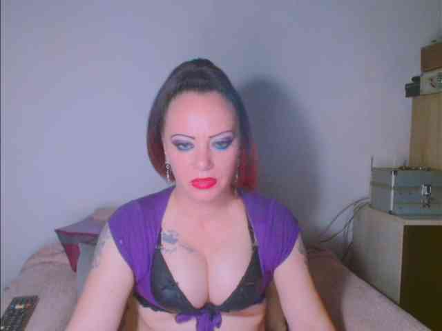Modella: alicesensuel