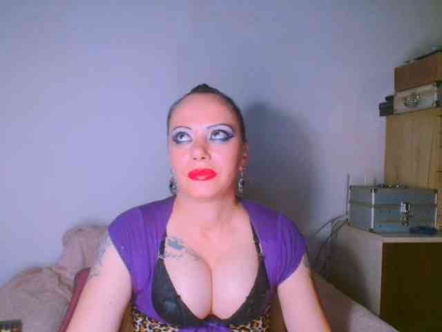 alicesensuel webcam