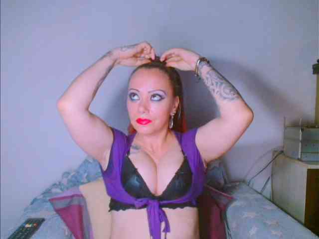 alicesensuel