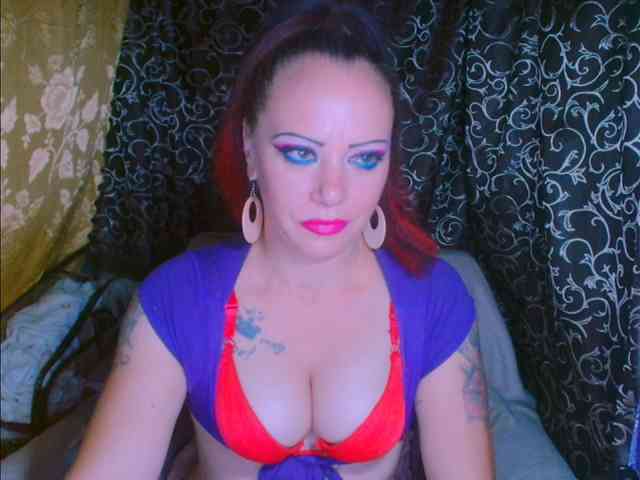 Modella: alicesensuel