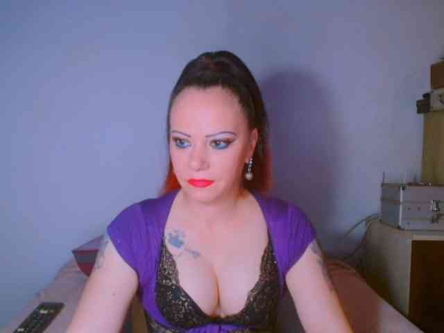 Modella: alicesensuel