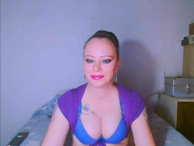 alicesensuel