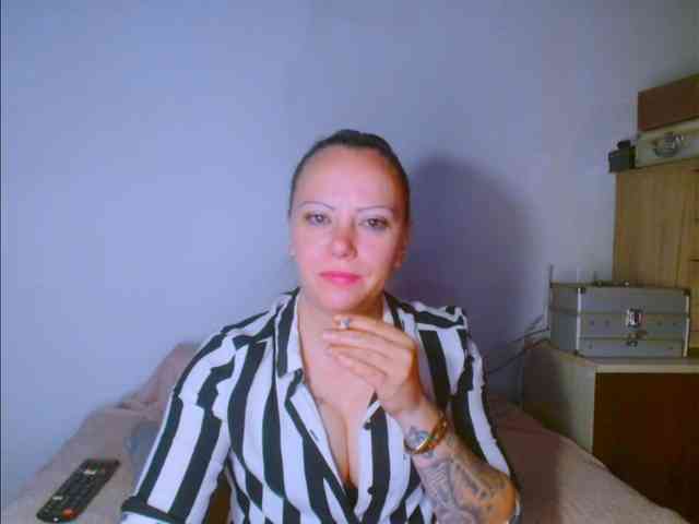 Modella: alicesensuel