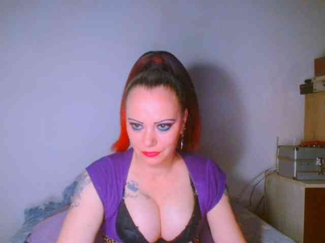 Modella: alicesensuel