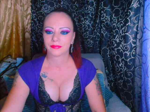 Modella: alicesensuel