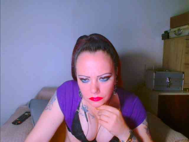 Modella: alicesensuel