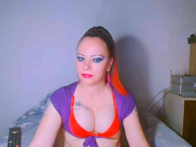 Modella: alicesensuel