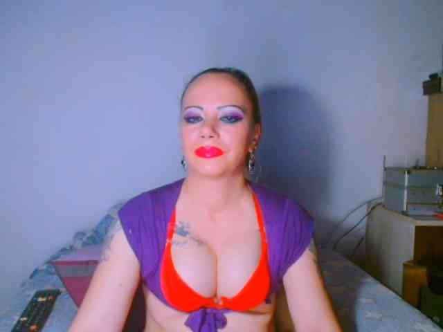 alicesensuel