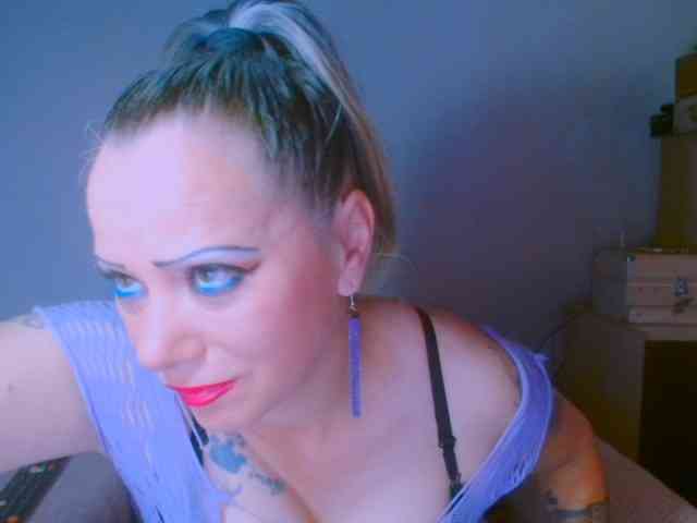 alicesensuel webcam