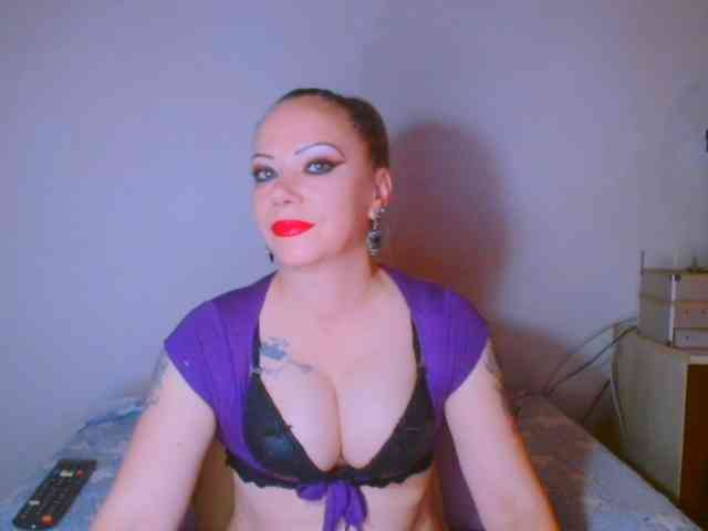alicesensuel webcam