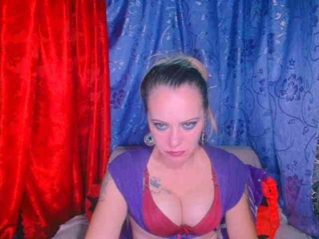 alicesensuel