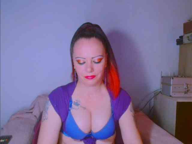 Modella: alicesensuel