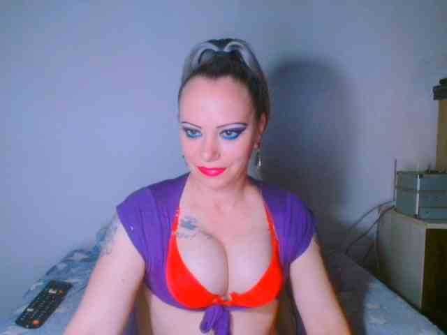 alicesensuel