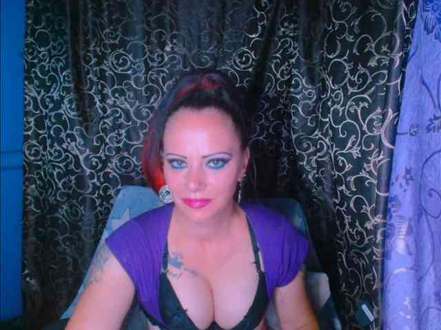 Modella: alicesensuel