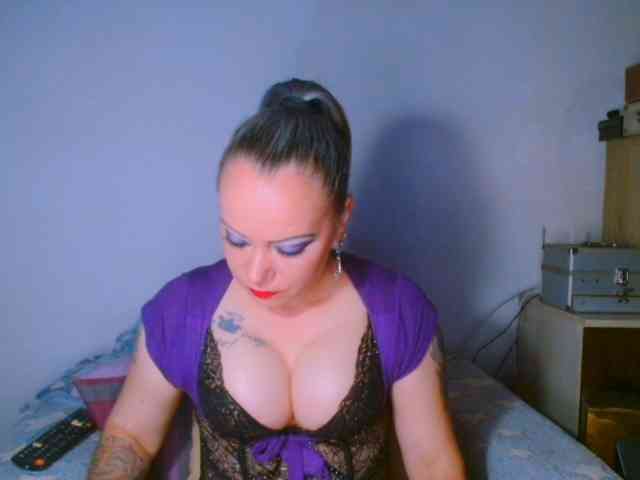 alicesensuel