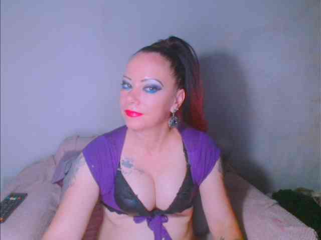 alicesensuel webcam