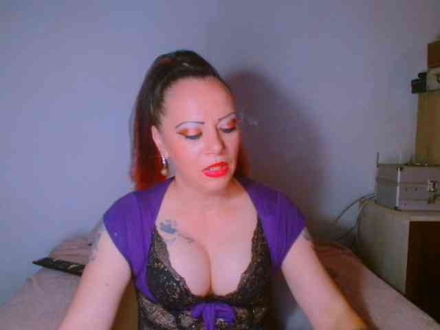 Modella: alicesensuel