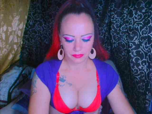 Modella: alicesensuel