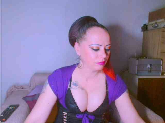 alicesensuel webcam