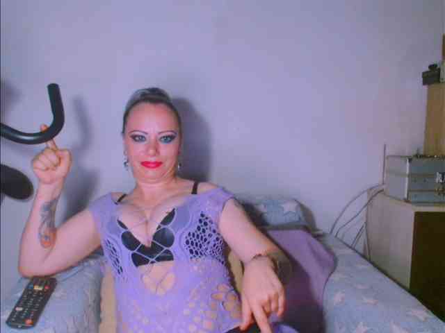 Modella: alicesensuel