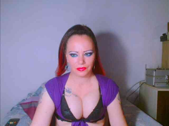 Modella: alicesensuel