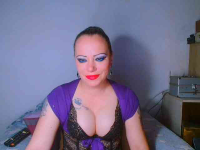 alicesensuel