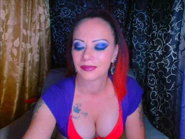 Modella: alicesensuel