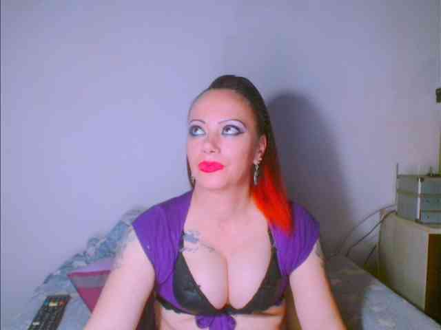 alicesensuel
