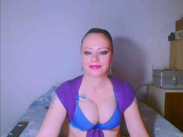 alicesensuel webcam