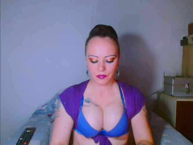 Modella: alicesensuel