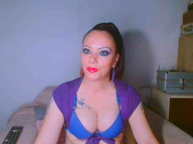 Modella: alicesensuel