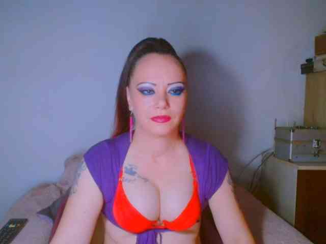 alicesensuel
