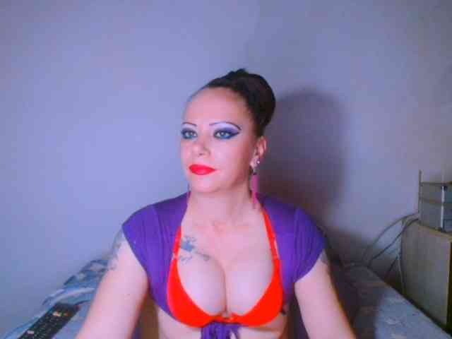 Modella: alicesensuel