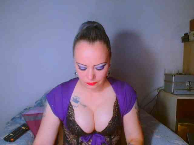 Modella: alicesensuel