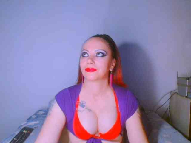 Modella: alicesensuel